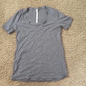 Lululemon short sleeve shirt
